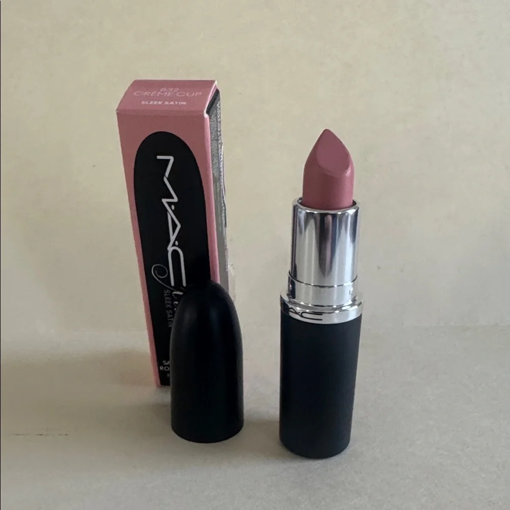 MAC COSMETICS M·A·Cximal Sleek Satin Lipstick 832 Crème Cup NIB Light Blue Pink